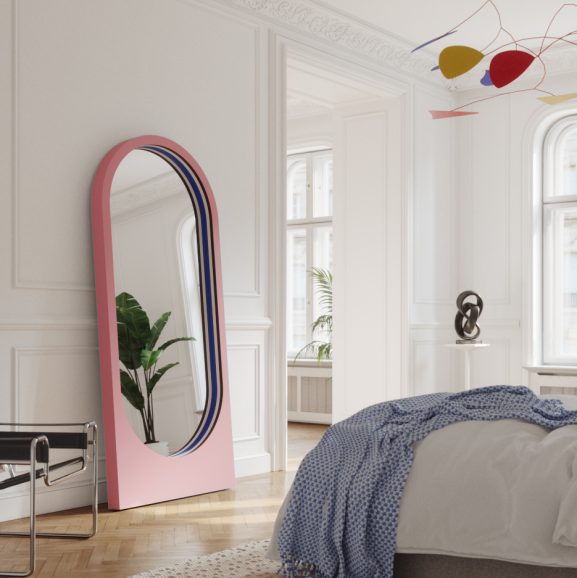 PLAYER MIRROR