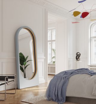 Lustro Player Grey Flow Hogai – duże stojące lustro do salonu