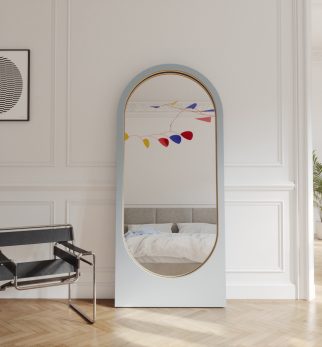 Lustro Player Grey Flow Hogai – duże stojące lustro do salonu