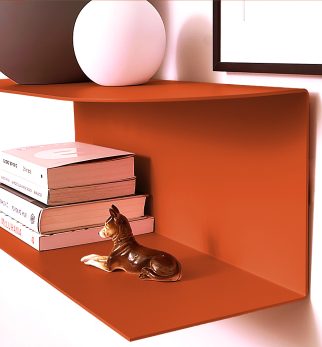 Designerska półka ścienna Miller w kolorze pomarańczowym Orange Joy – polski design. Hogai premium.