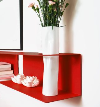 Zestaw designerskich półek metalowych Hogai – modele Miller i Smith w kolorze czerwonym Red Light.