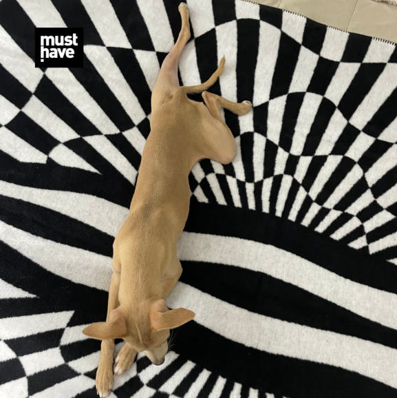 BAWEŁNIANY KOC OP-ART