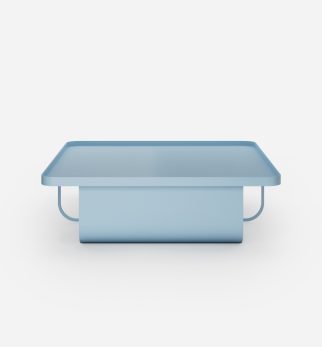 Błękitny designerski stolik kawowy Journalist Baby Blue Hogai – nowoczesny metalowy, o lekkiej i wyrafinowanej formie.
