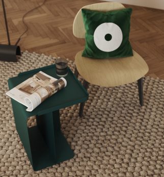 Zielony stolik pomocniczy Actress Green Bottle – nowoczesny mebel metalowy o smukłej, dynamicznej formie.