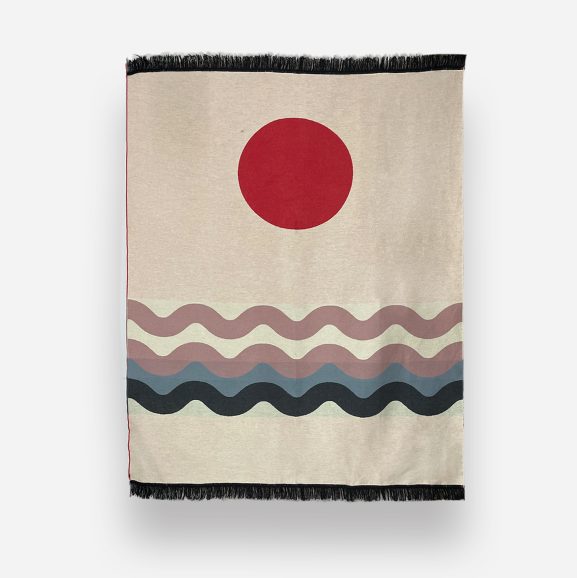 SURFER THROW