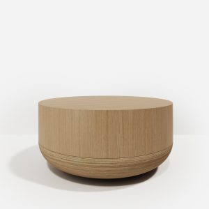 Minimalistyczny, drewniany stolik kawowy Hogai Writer Natural Oak w ciepłym i szlachetnym odcieniu naturalnego dębu.