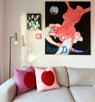Aranżacja poduszek Hogai Point: Pink i Rose. 